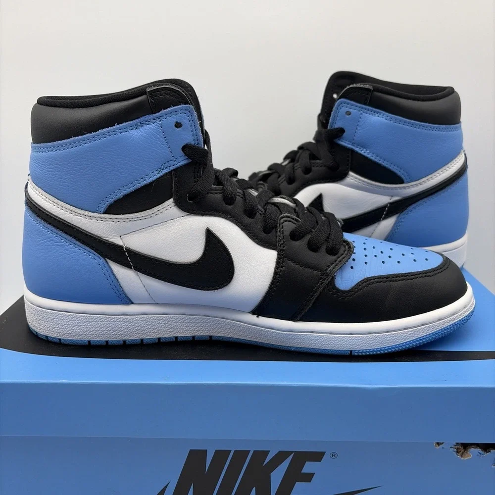 Size 9.5 - Jordan 1 Retro OG High UNC Toe (DZ5485-400)